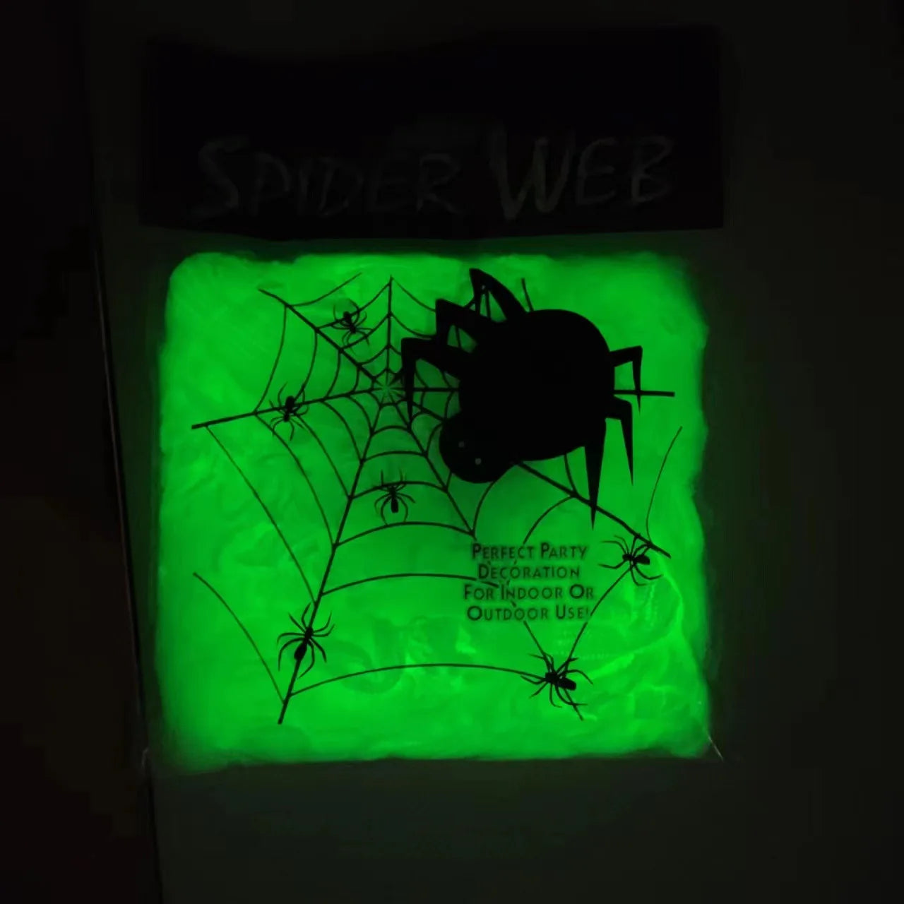 Halloween Artificial Spider Web White Stretchy Cobweb Glowing in The Dark Halloween Scary Party Scene Props Indoor Outdoor Decor