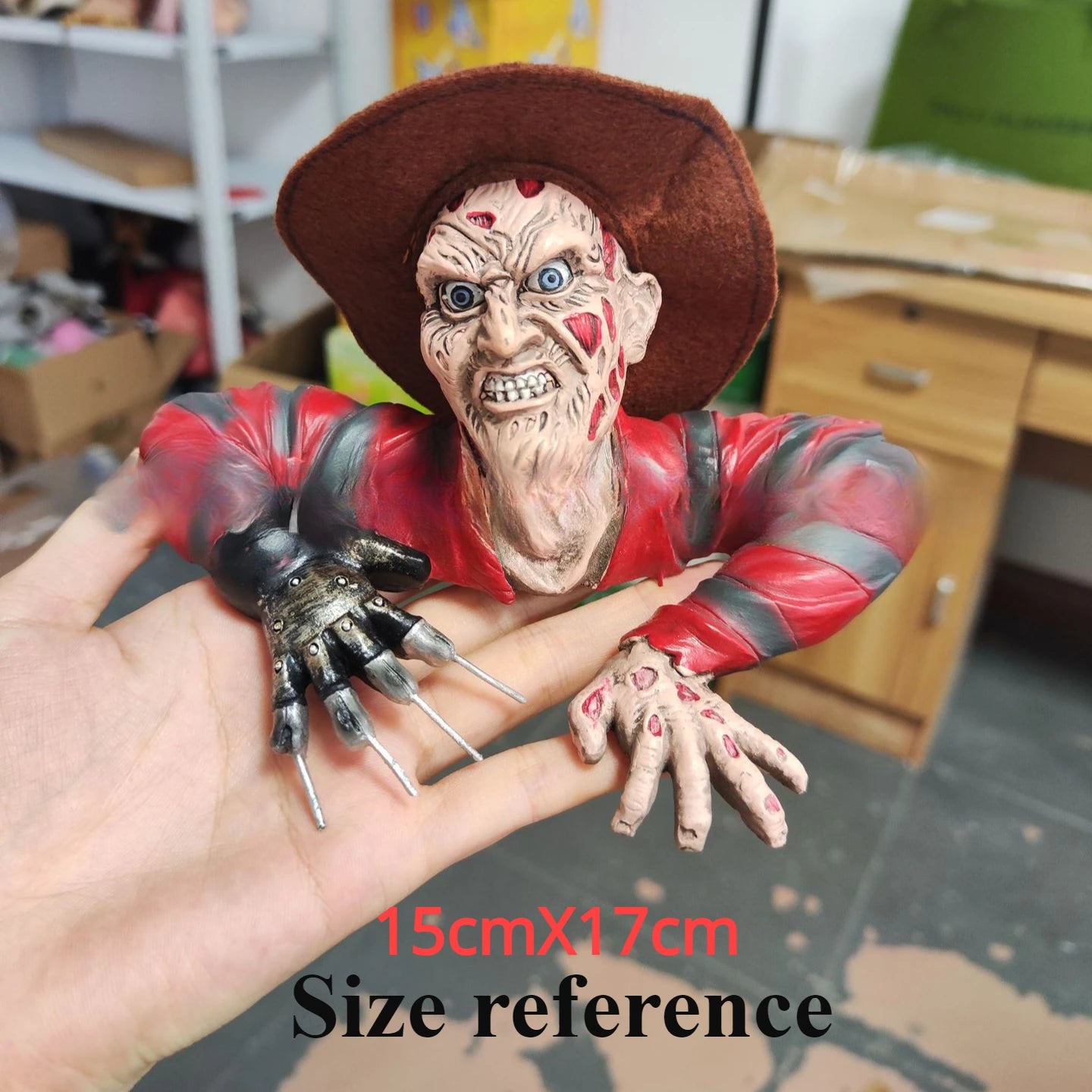 Horror Creeper Zombie for Outdoor Garden Halloween Decoration, Iron Model Doll Sculpture Indoor Desk Statue DIY Home Party Decor