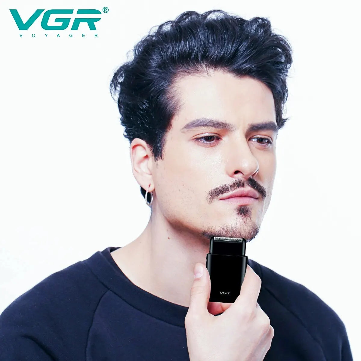 VGR Electric Shaver Professional Shaver Portable Mini Shaving Machine USB Charge Beard Trimmer for Men V 390