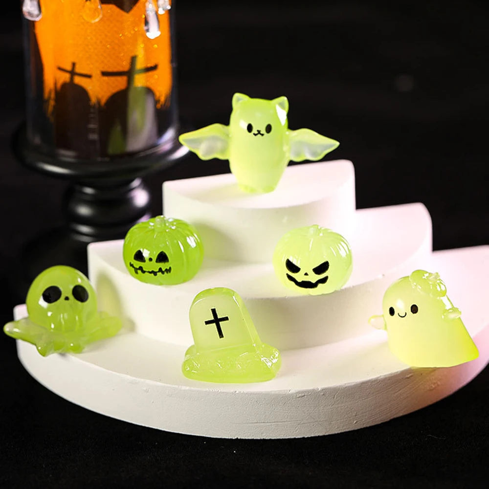 Luminous Micro Landscape Halloween Pumpkin Ghost Ornaments DIY Kit Resin Decoration Outdoor Patio Lawn Yard Garden Accessories